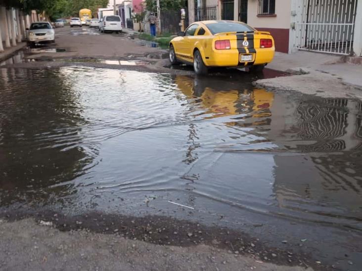 Diario Del Yaqui Cajeme Piden A Oomapasc Reparar Fuga De Agua En La