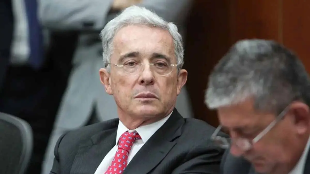 Detención domiciliaria a ex presidente colombiano