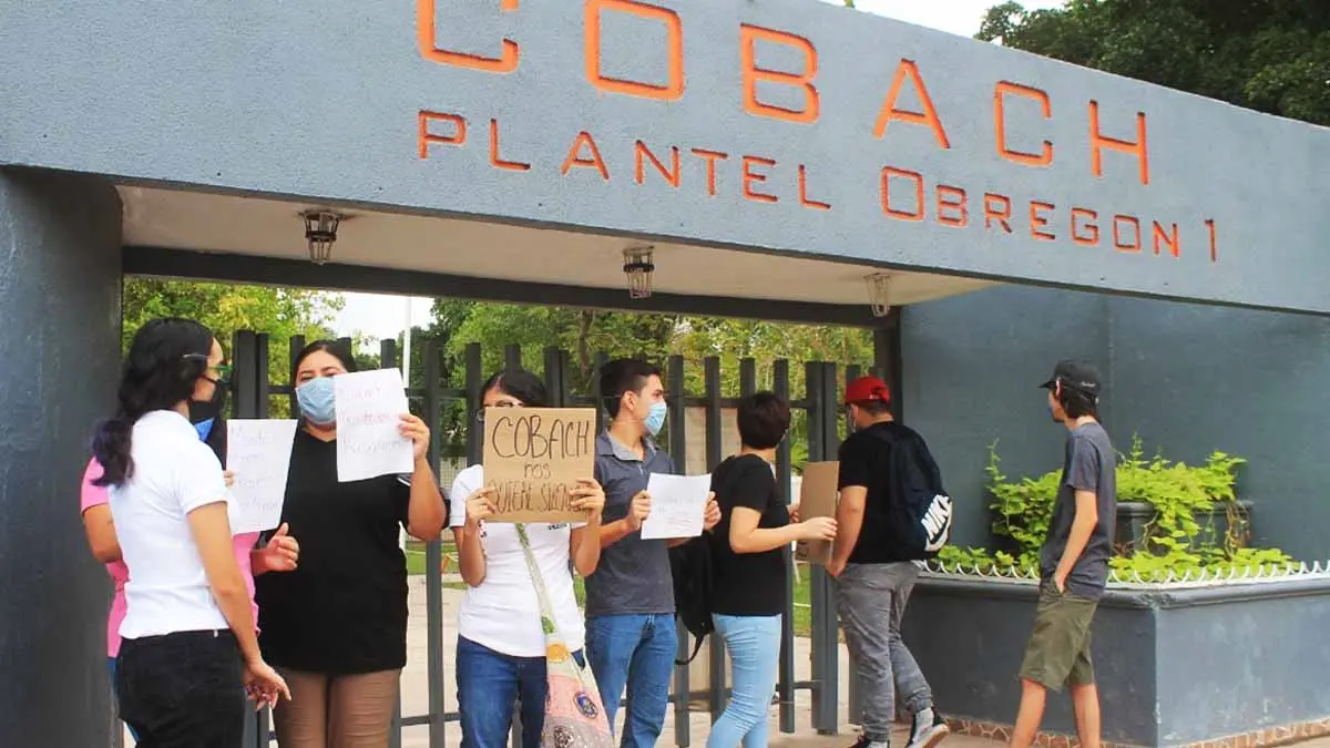 Denuncian alumnos a maestro del COBACH 1 por acoso