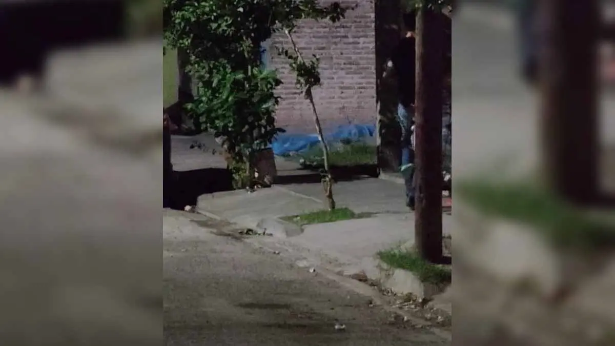 Ejecutan a 3 dentro de una casa en la San Anselmo
