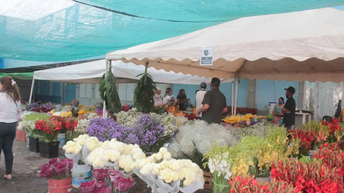 Lenta la venta de flores
