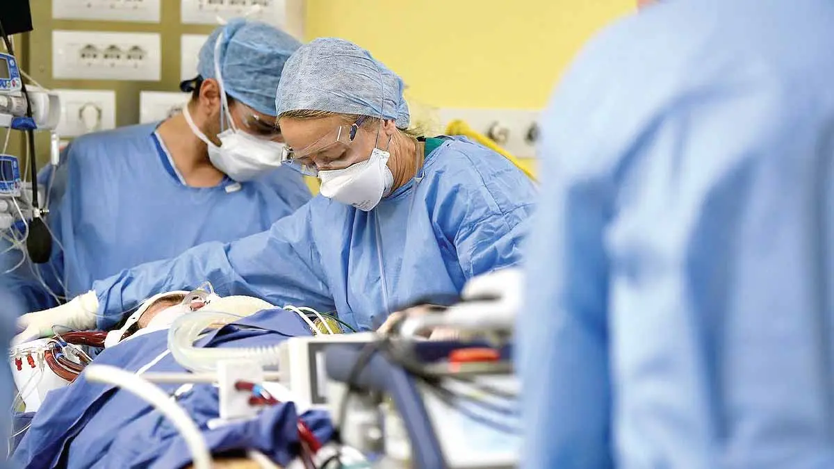 Condenan £saqueo de Fondo de Salud