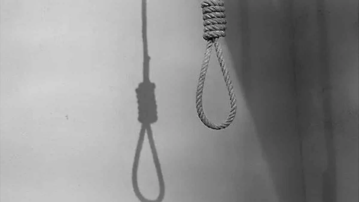 Menor se suicida ahorcándose porque su madre le quitó el celular