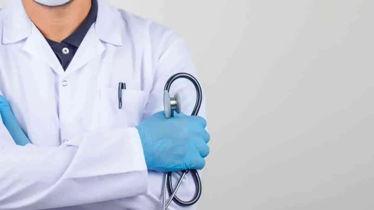Médicos vulnerables ante el covid