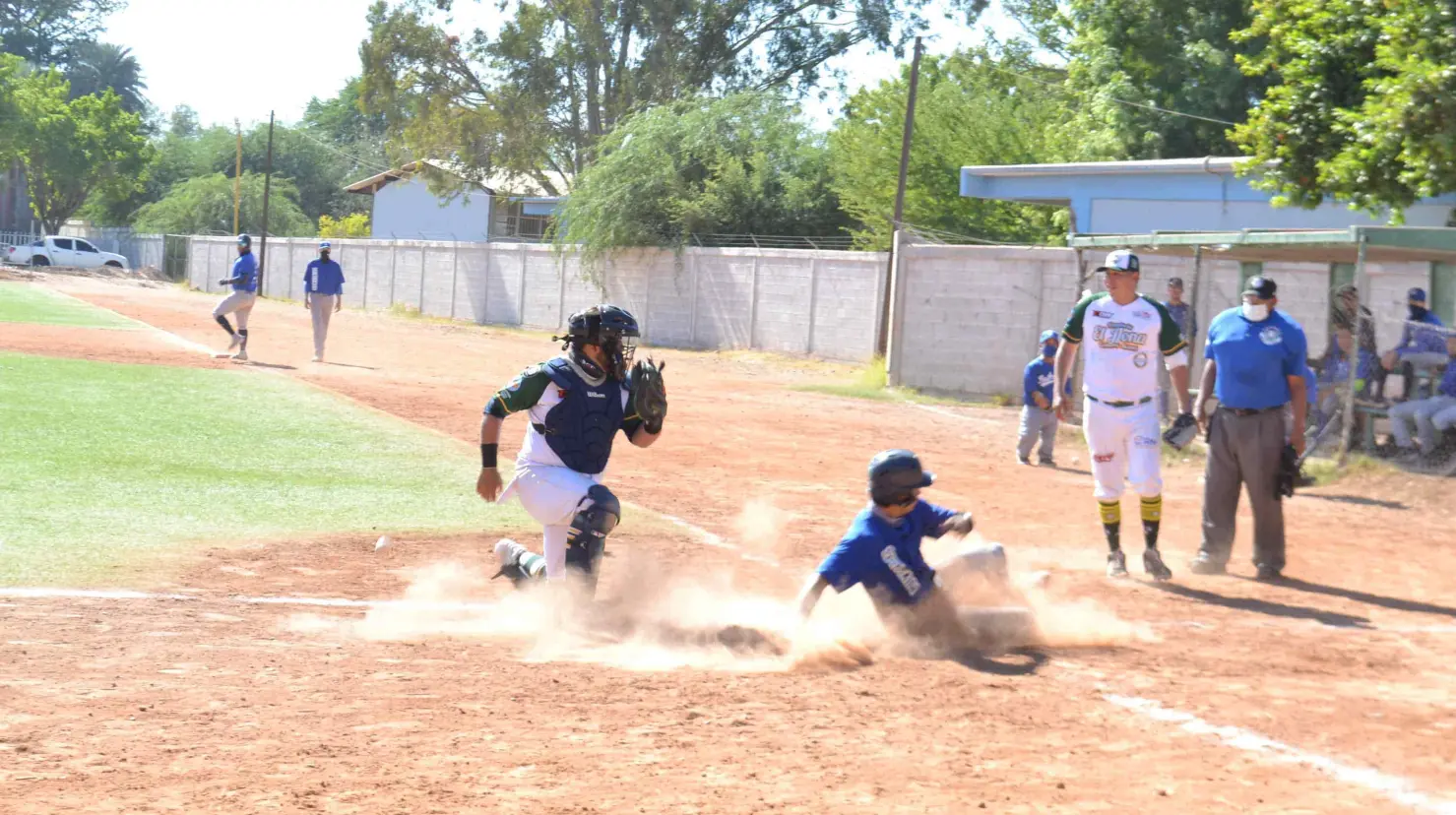 Barre Guerreros y se apodera del liderato