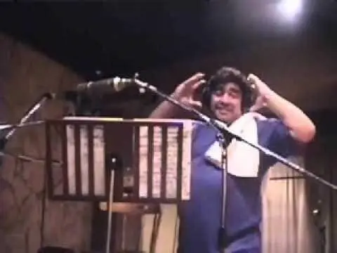 Diego Maradona... es el futbolista al que más canciones le han escrito Diego Maradona... es el futbolista al que más canciones le han escrito