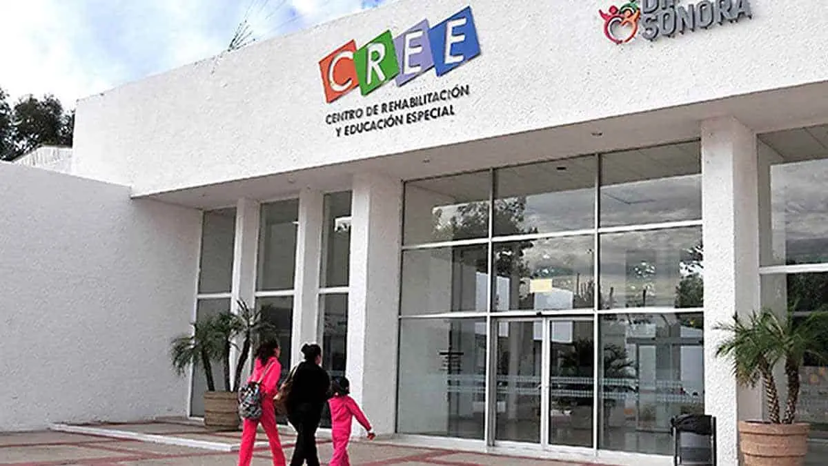 Reportan 4 menores abandonados a DIF