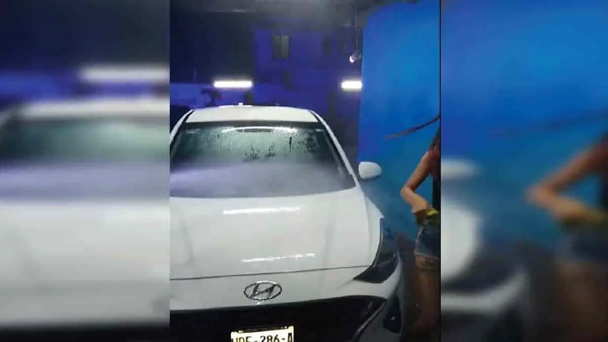 Critican lavado de autos sexista en Ciudad Obregón