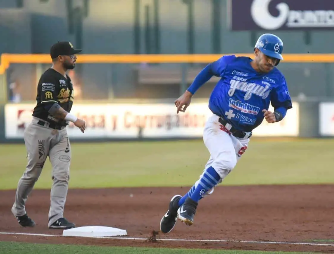 Reciben Yaquis visita de Charros