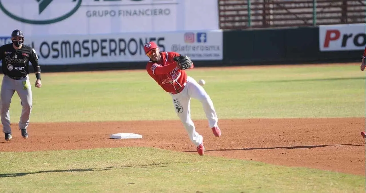 Tomateros deja en blanco a Mayos