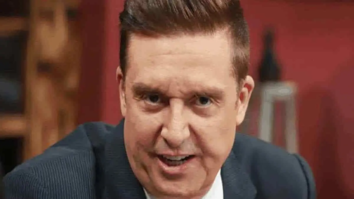 Daniel Bisogno le da la espalda a Azteca y se va a Televisa