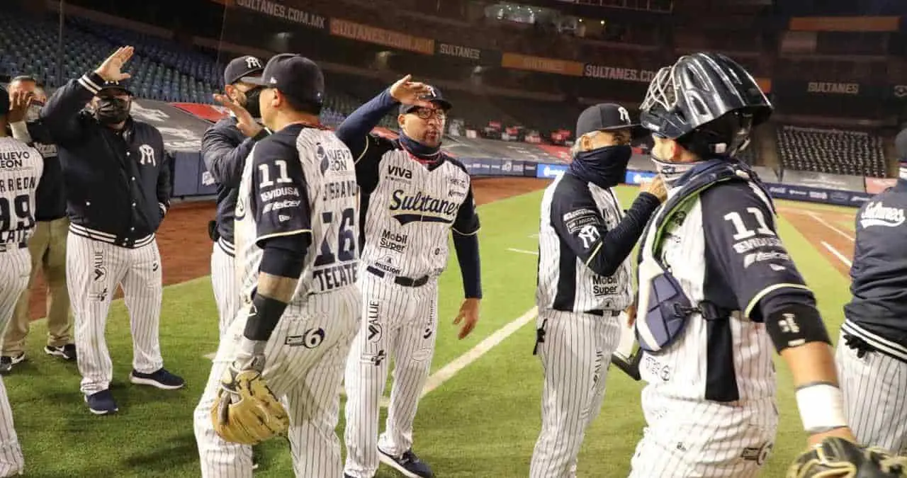 González y Serrano adelantan a Sultanes