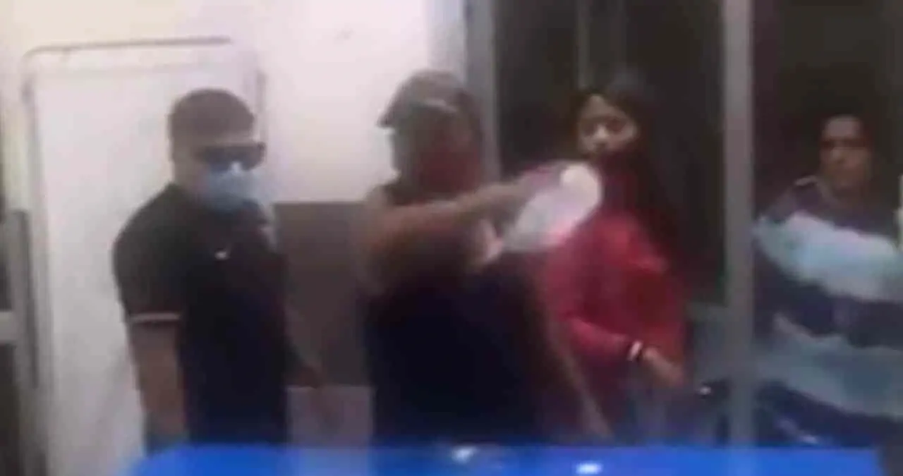 Familiares realizan disturbios en hospital por querer sacar un cuerpo