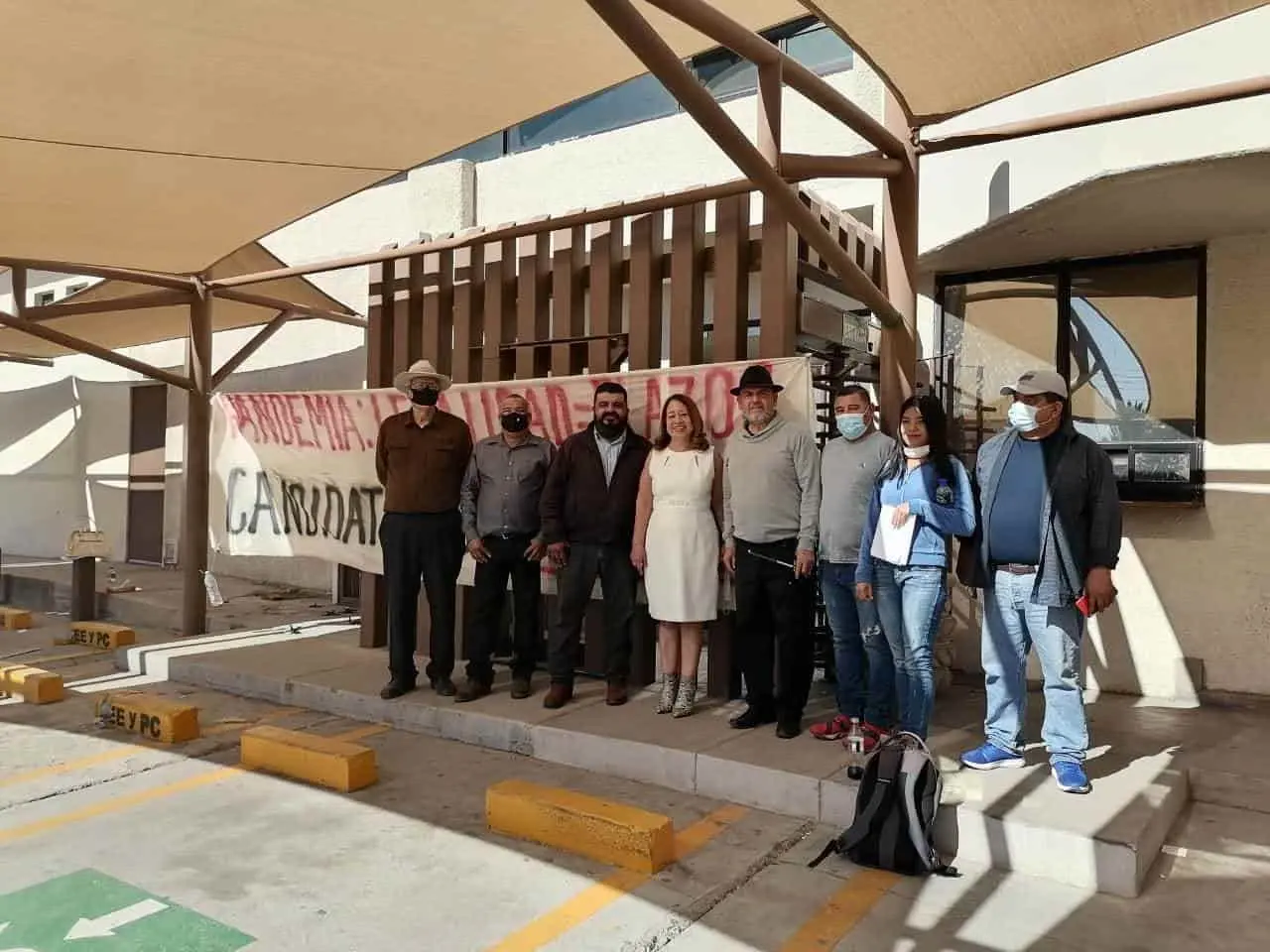 VIDEO: Petra Santos Ortiz toma oficinas del IEE Sonora