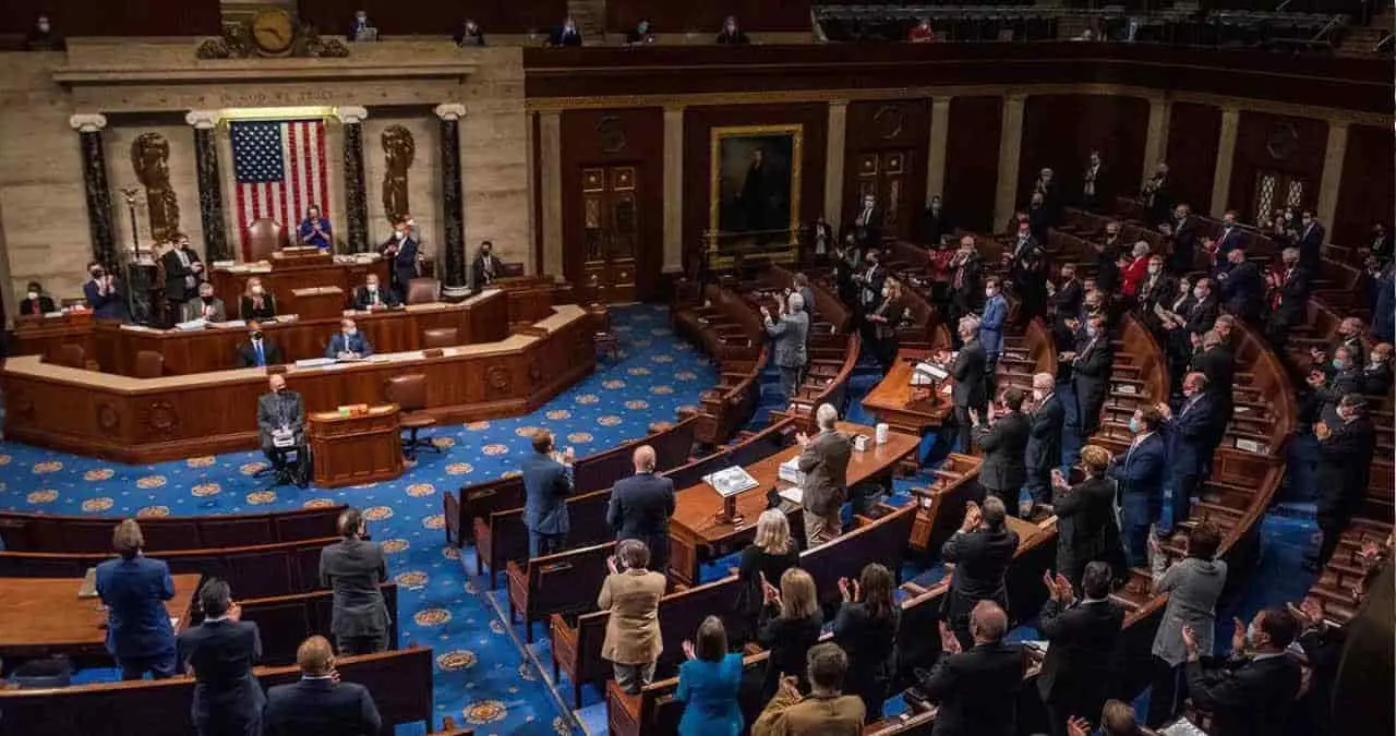 Certifican triunfo de Biden como el presidente 46 de Estados Unidos