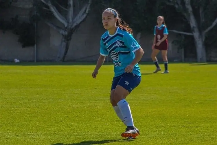 La obregonense Mariana Ramos llega al futbol profesional