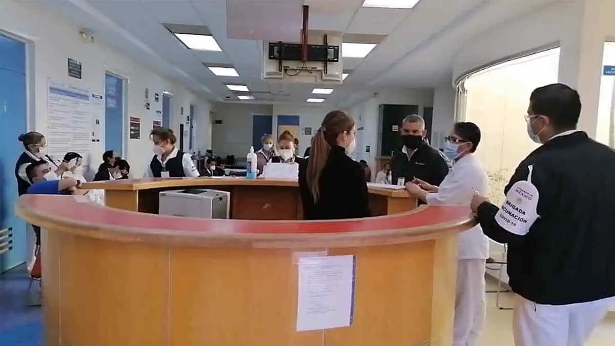 Enfermeras desconocen cuándo serán vacunadas contra el Covid