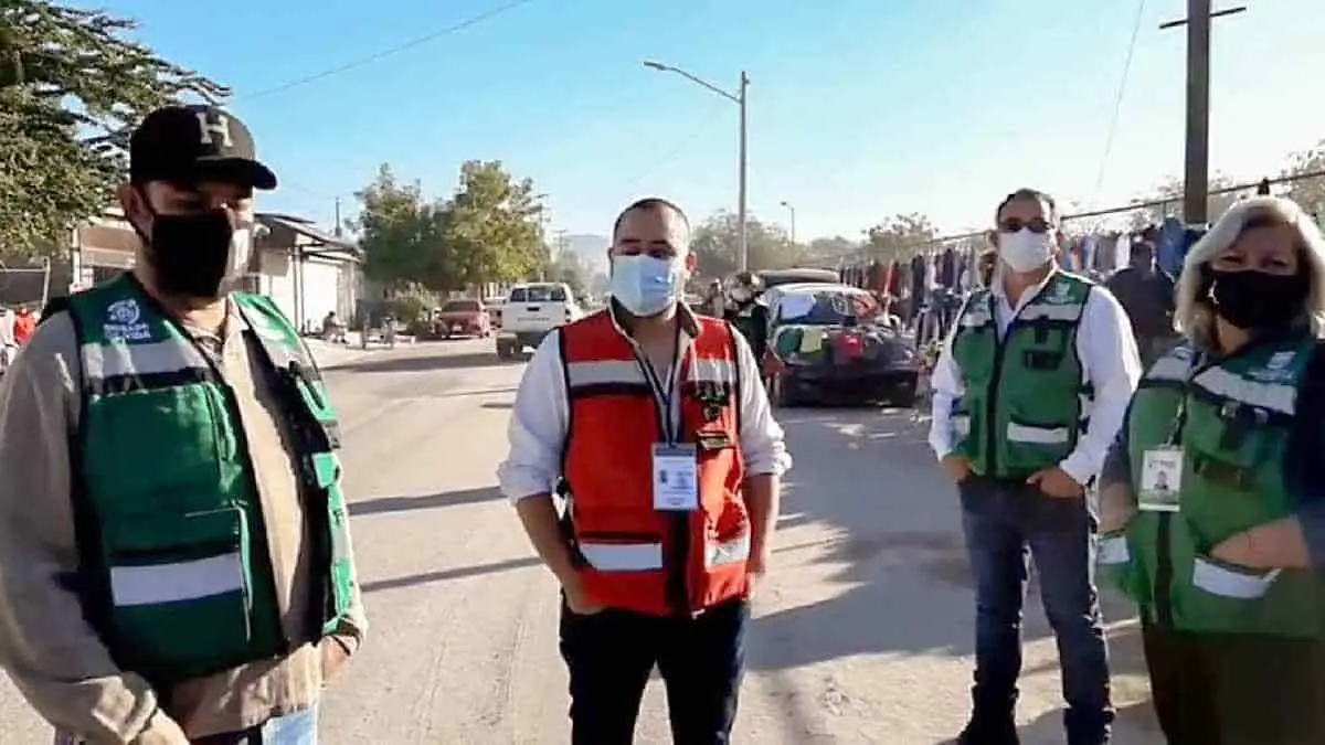 Brigadas de salud recorren los tianguis