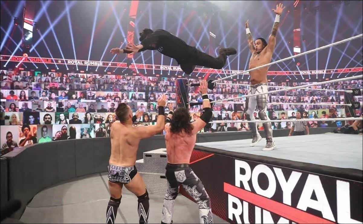 Bad Bunny cumple su sueño de estar en WWE