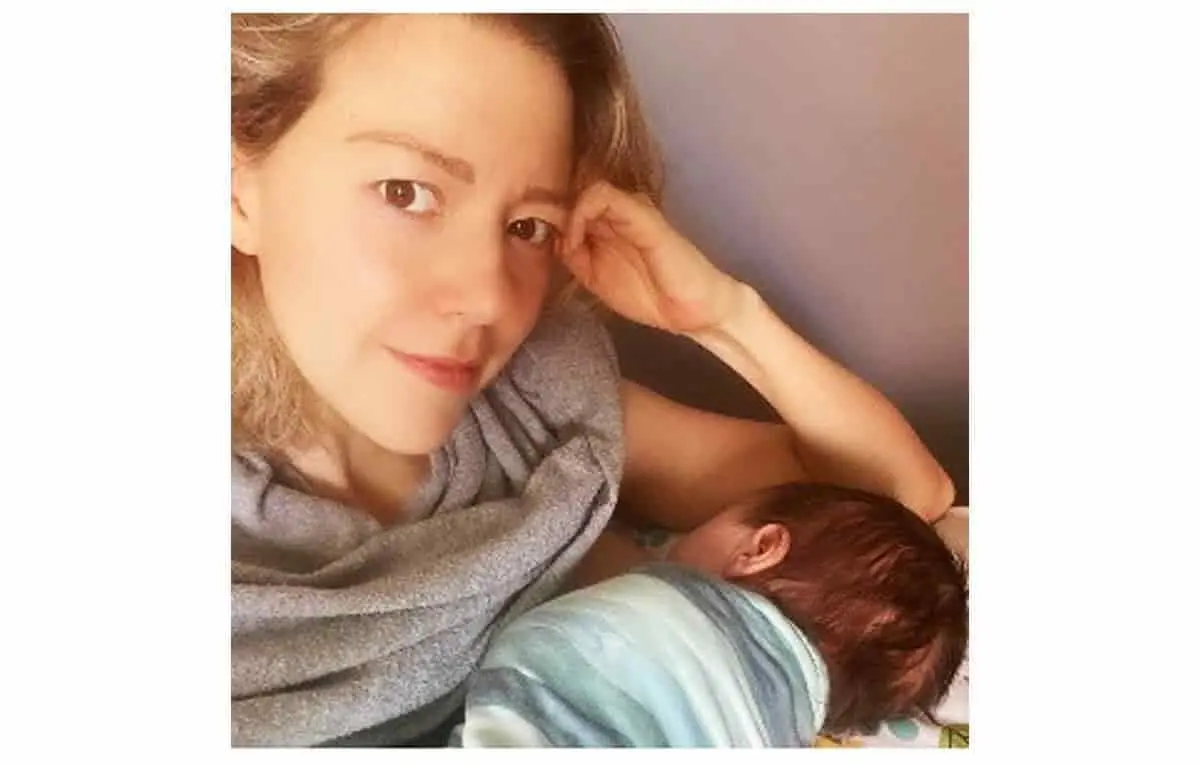 Reaparece Fernanda del Castillo con su bebé
