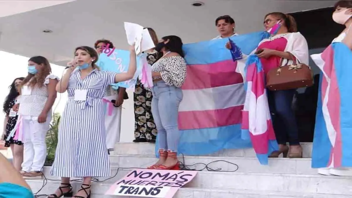 Celebra comunidad trans legalización de cambio de género