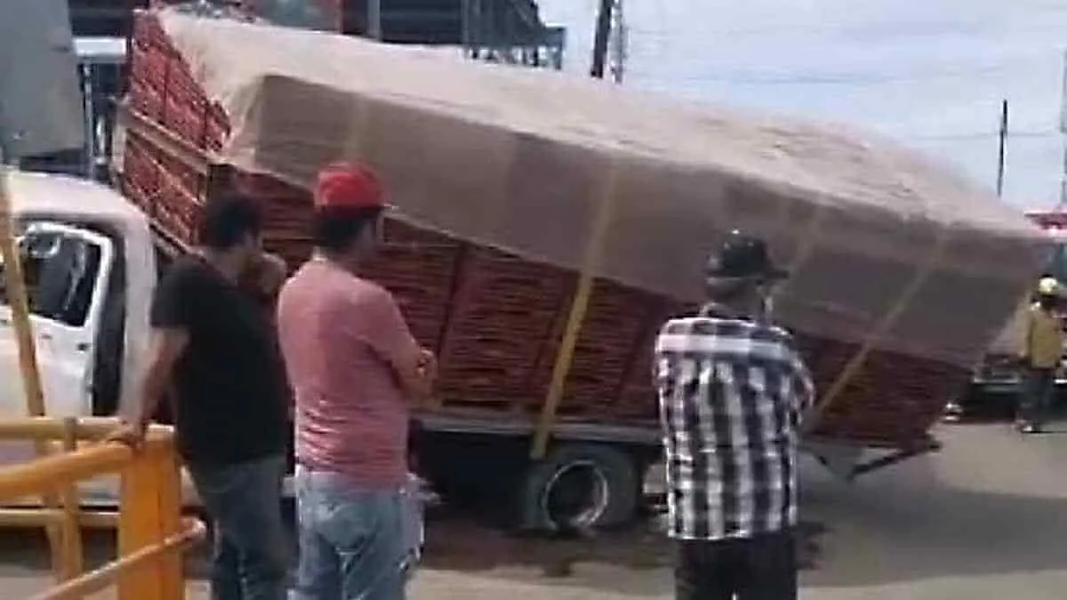 Cae torton en megabache