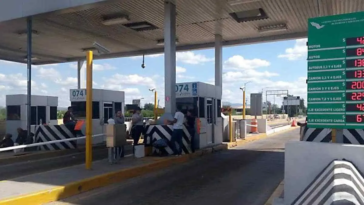 Gobierno ignora traslado de caseta de cobro