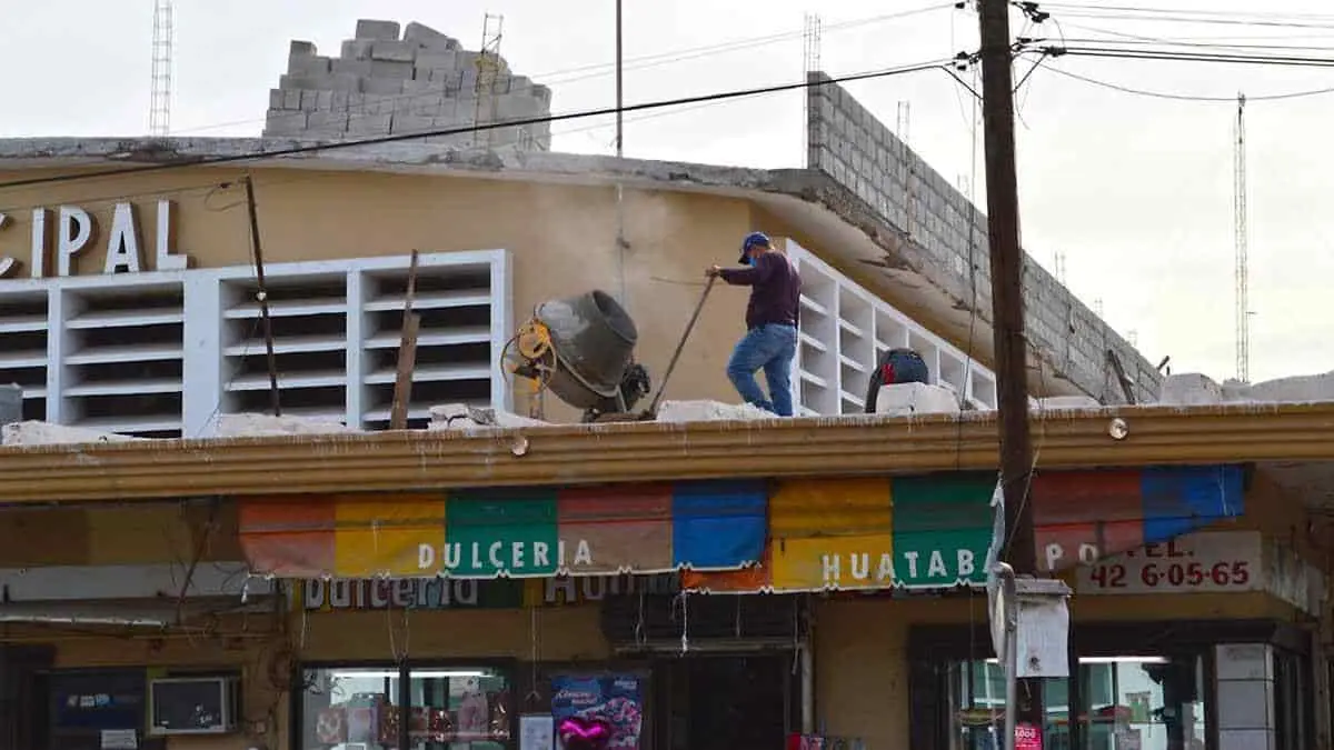 Embellecen Mercado Municipal de Huatabampo