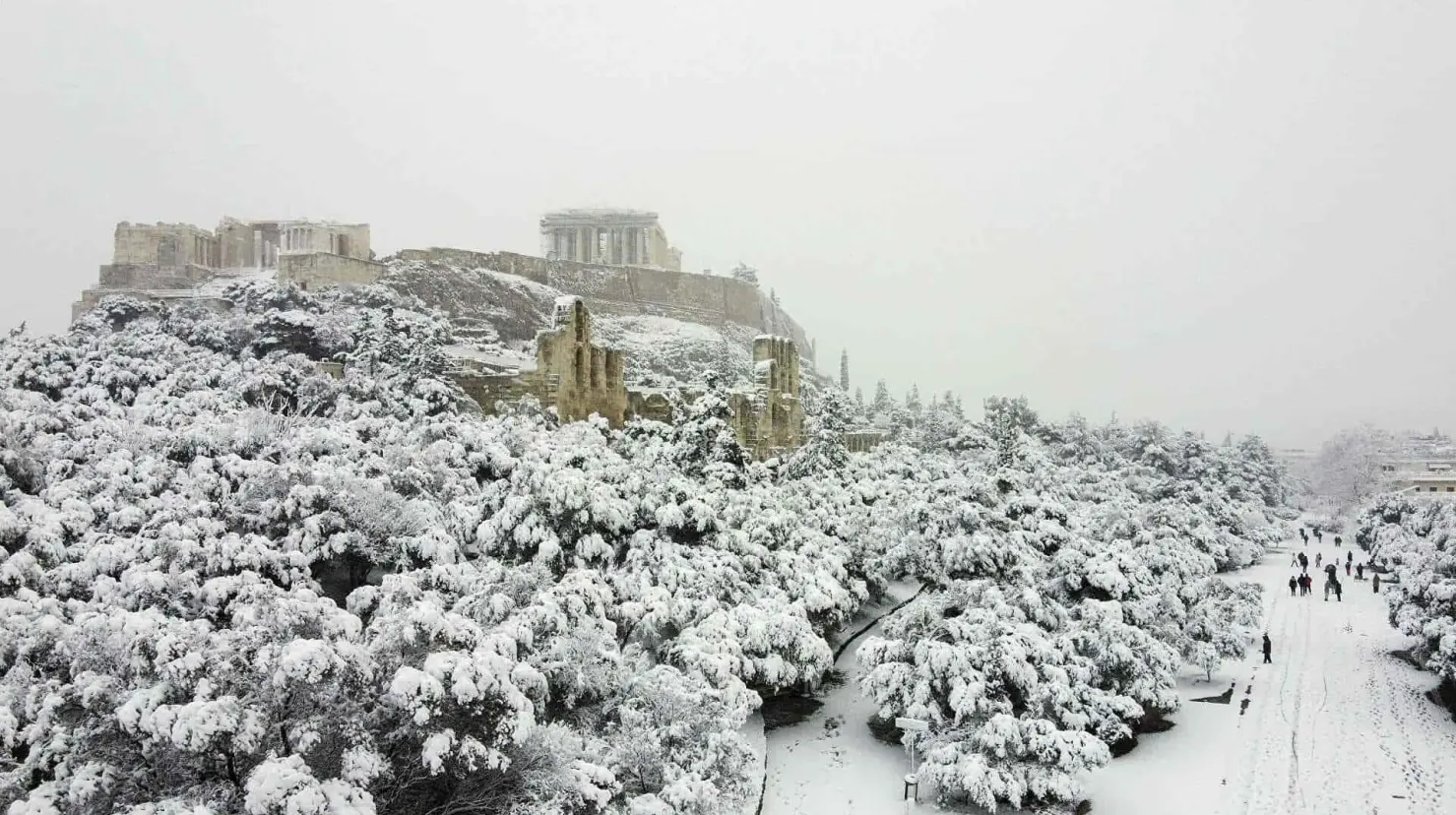 ¡Atenas se congela!