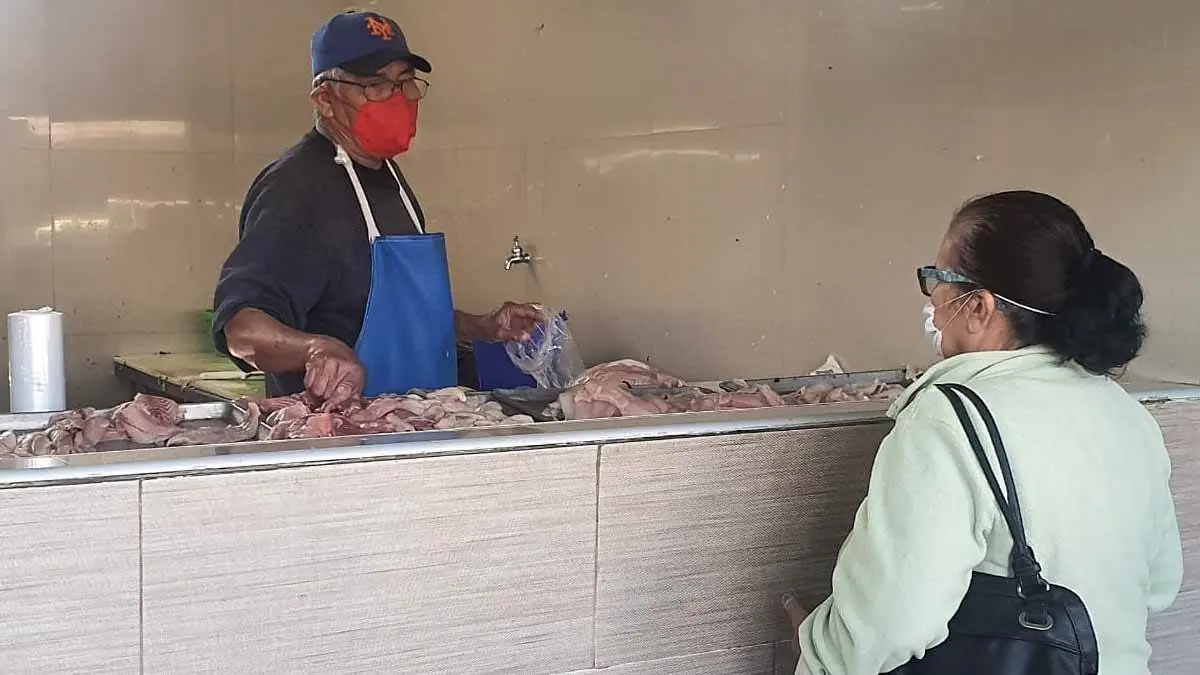 Pescaderos esperan que las ventas mejoren