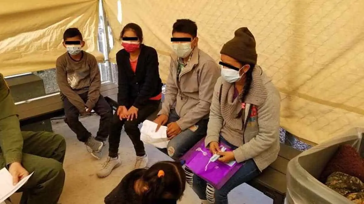 Rescatan a guatemaltecos abandonados en el desierto de Arizona