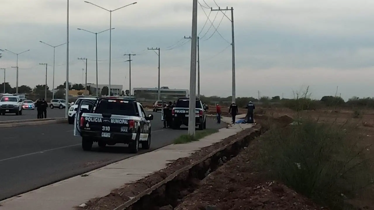 Acribillan a dos personas