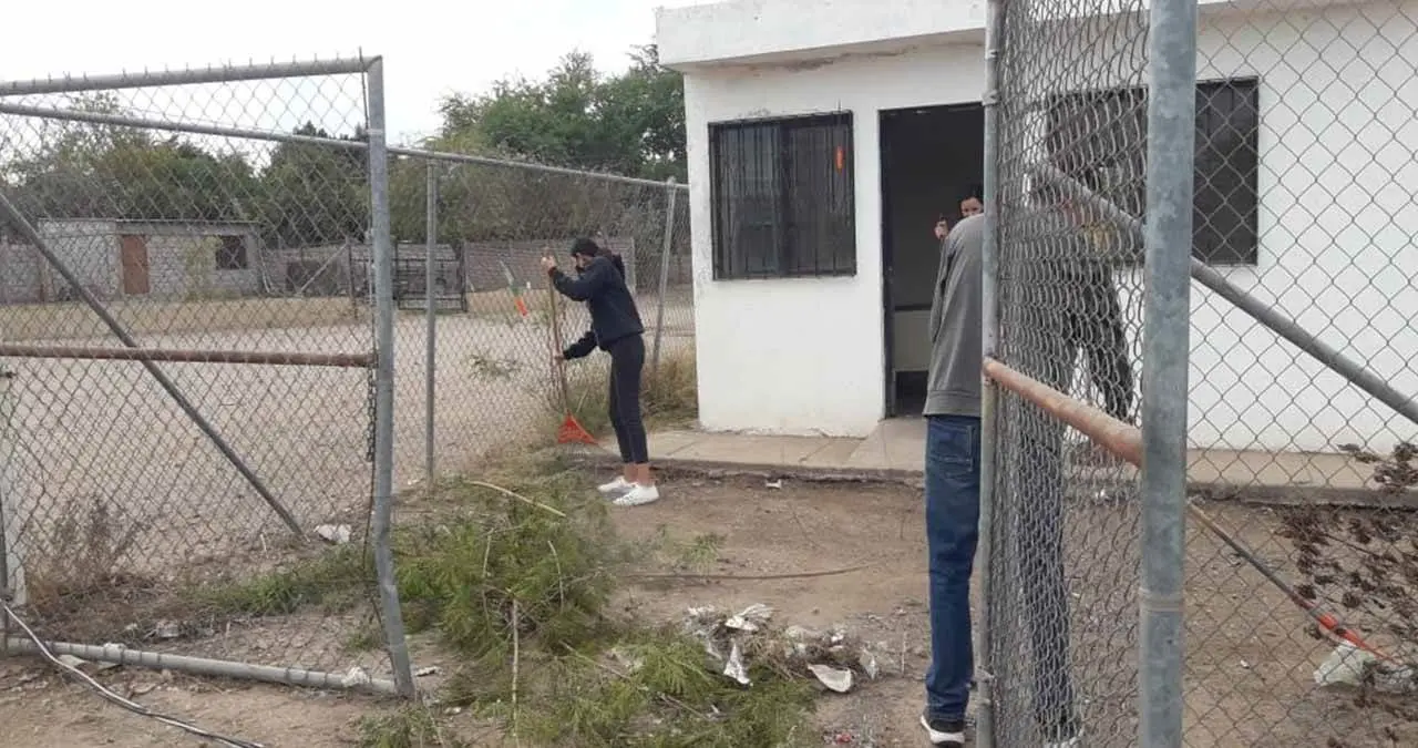 Rehabilitan en Corral dispensario médico