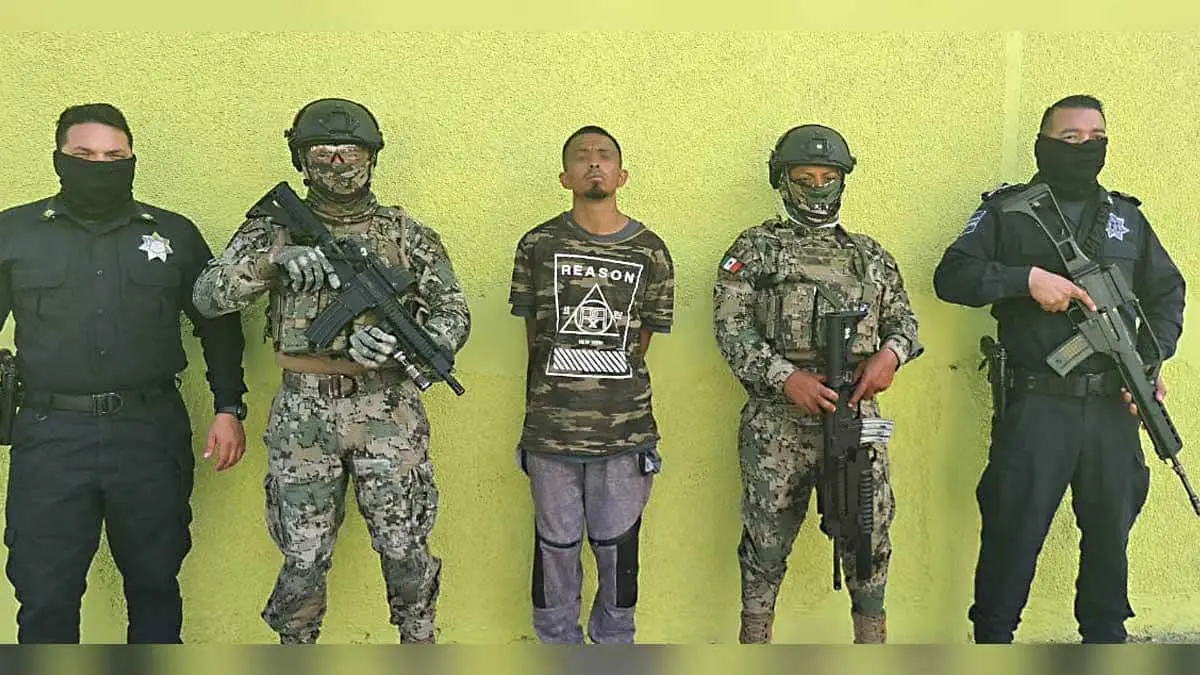 Cae en manos de la Policía cuando traía cuchillo fajado