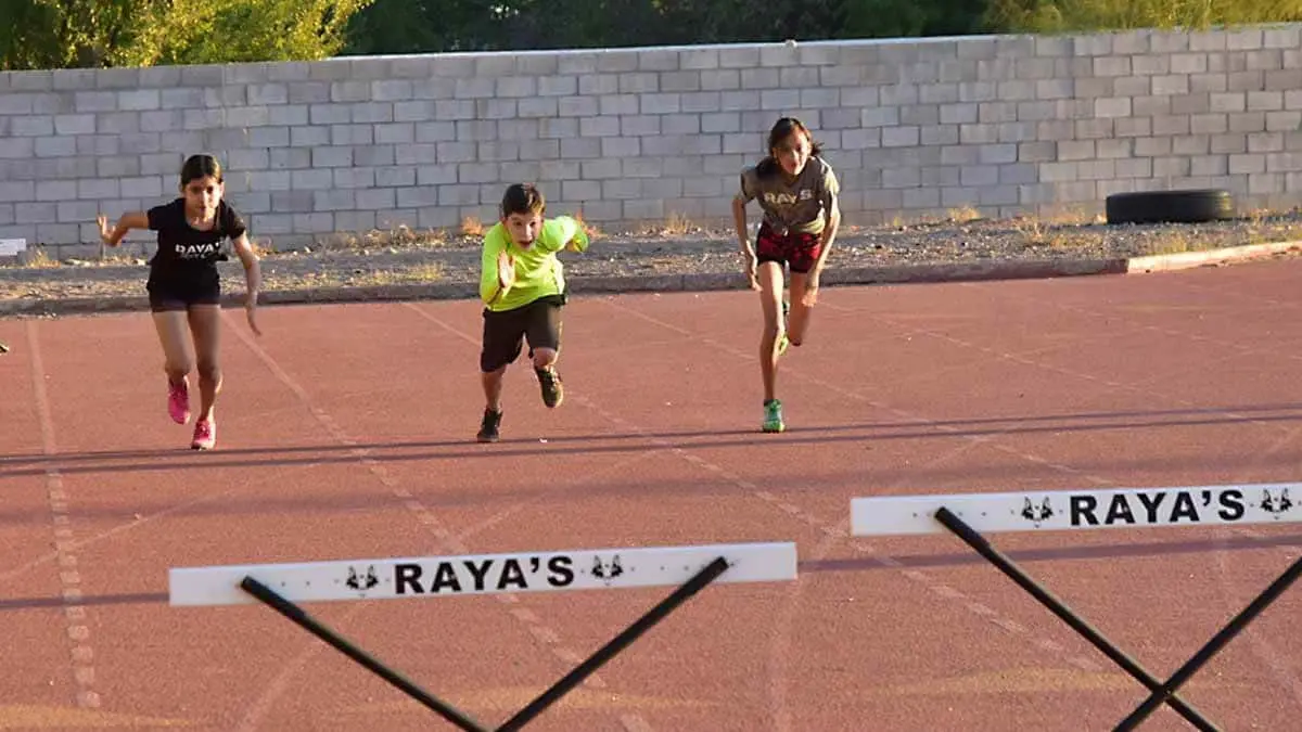 Raya´s Track forma atletas disciplinados