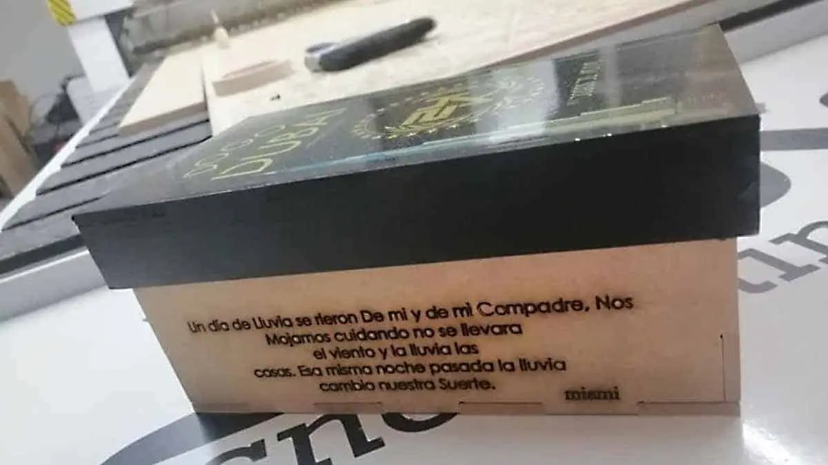 ¡Dogos con oro comestible en Hermosillo!