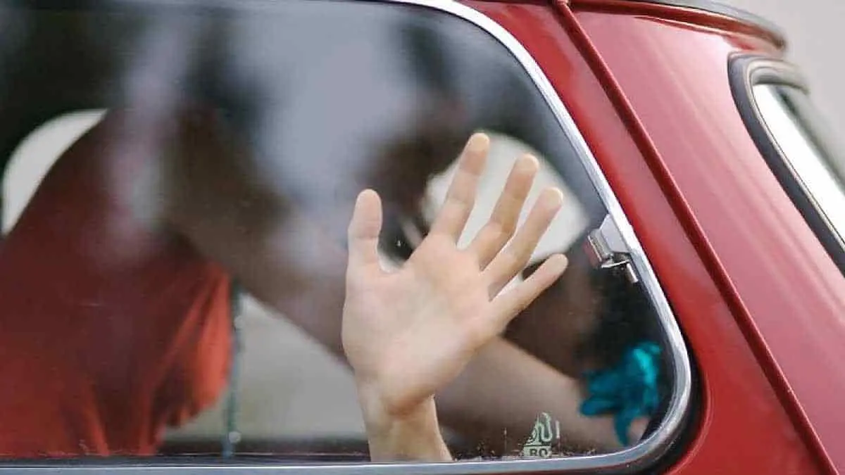 Lo matan mientras hacía el delicioso con su novia en el carro