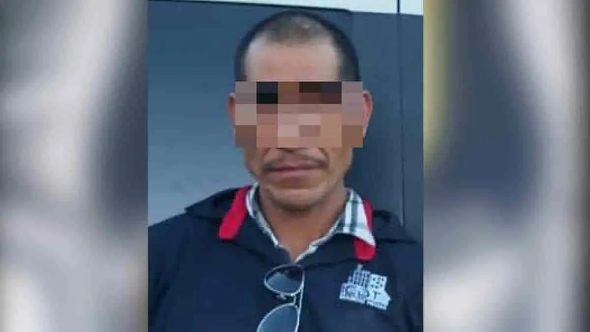 Lo atrapan escondido en un tinaco: traía droga