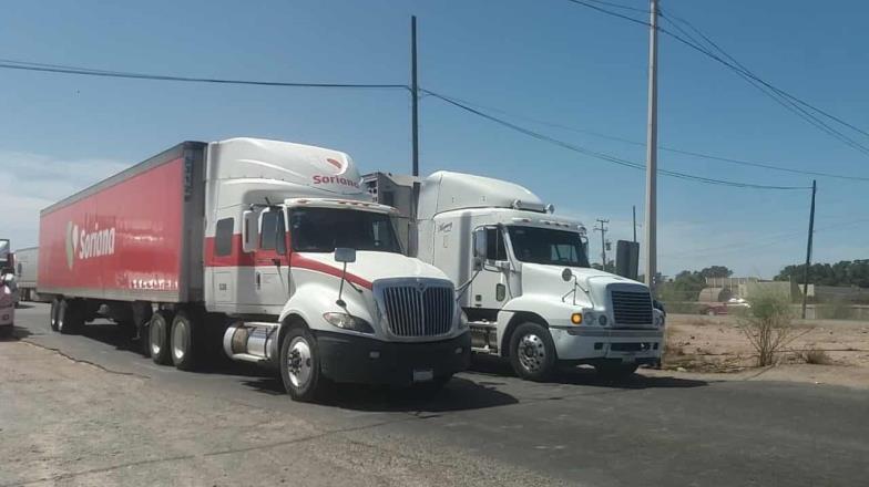 Maestros provocan caos vial en Navojoa