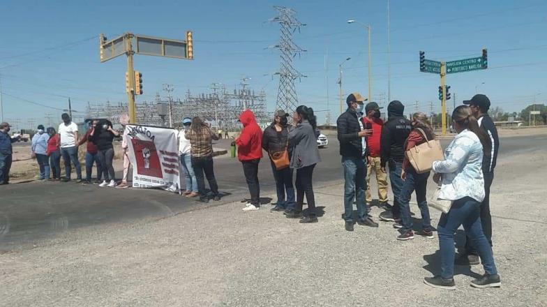 Maestros provocan caos vial en Navojoa