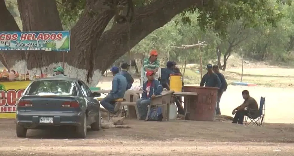 Se inconforman por cierre del Rio Mayo  