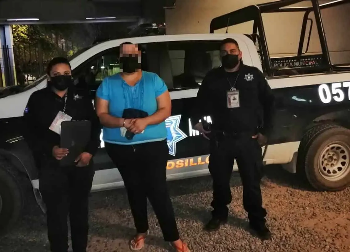 Policías salvan a niño de 6 años 