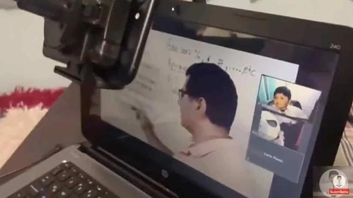 VIDEO: Niño engaña a su maestro haciéndole creer que está en clase virtual