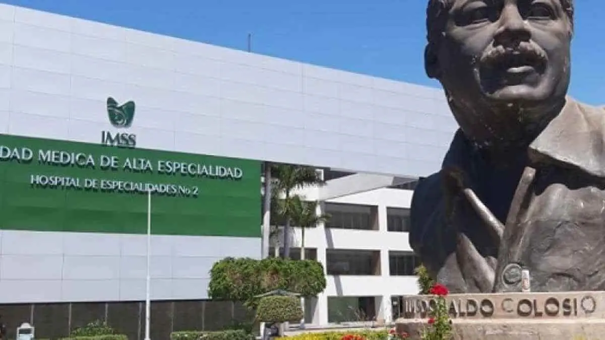 Avanzan cirugías en UMAE