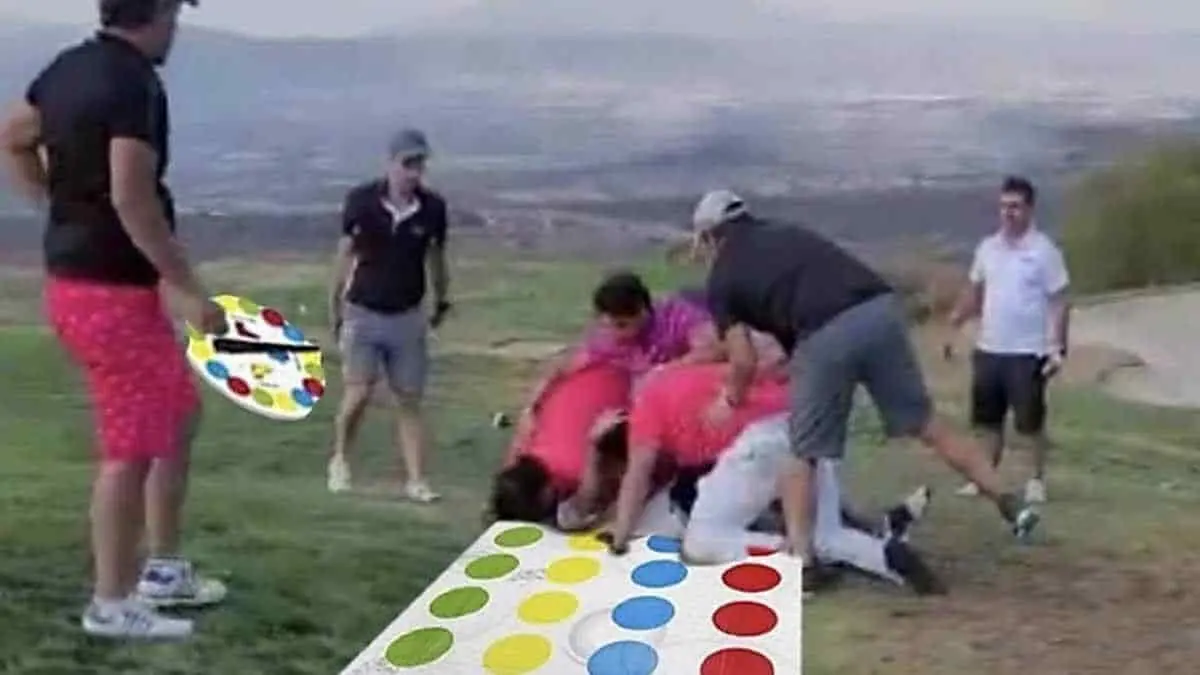 Mirreyes se agarran de la greña en partido de golf