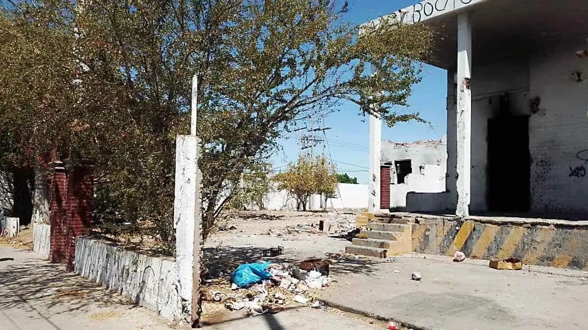 Antiguo Rastro Municipal está convertido en basurero