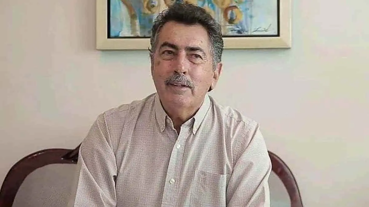 Javier Lamarque decide internarse