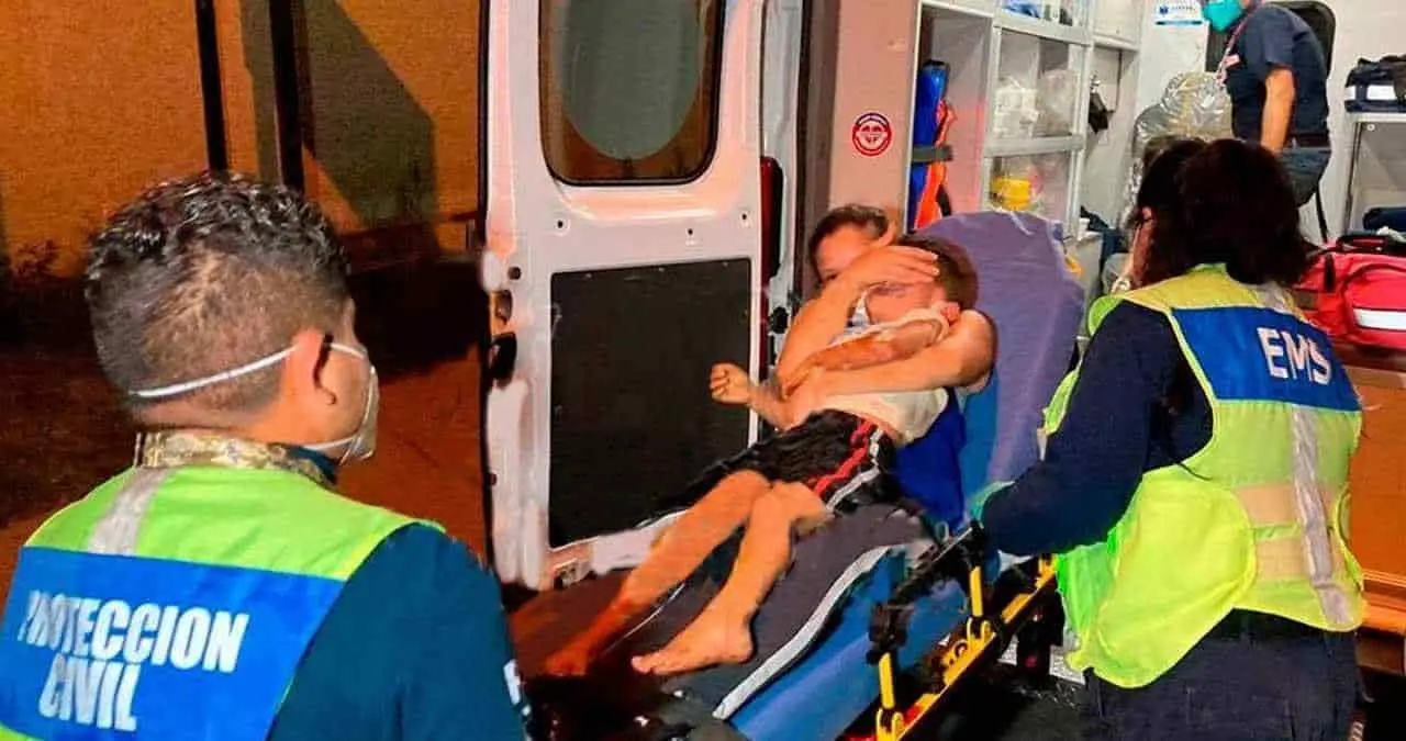 Se queman tres menores y un empleado de gasera