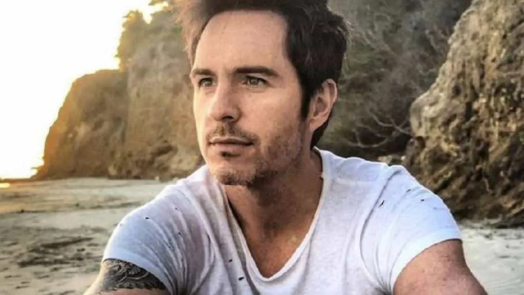 Mauricio Ochmann confiesa que fue alcohólico a los 8 años
