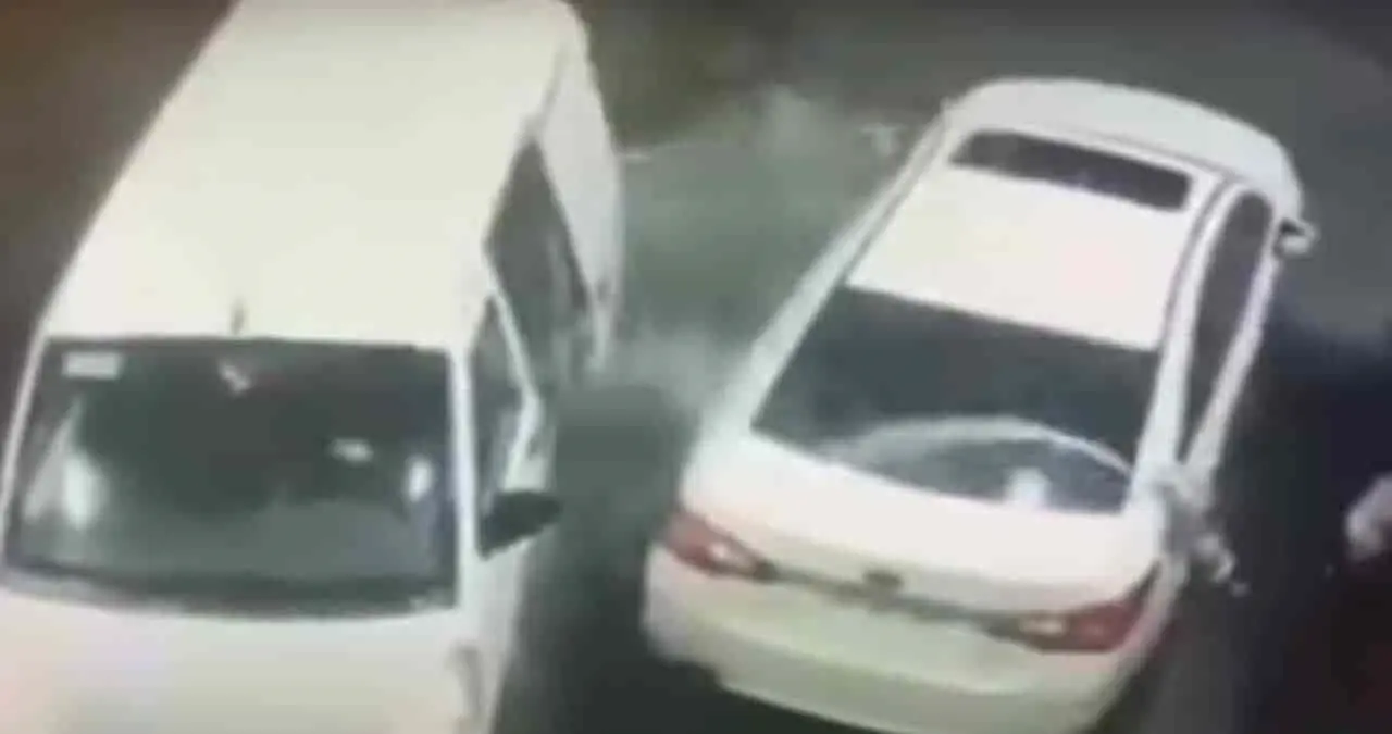 Video. Intentan asaltarlo y rocía con gasolina a los agresores